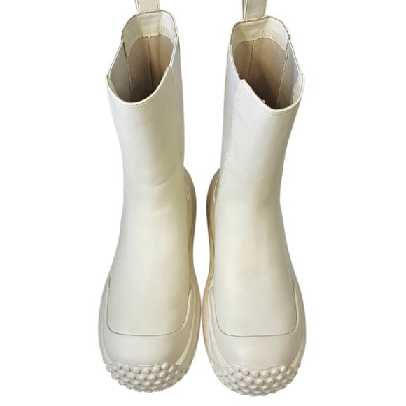 Charles & Keith Lug Sole Platform Rubber / Faux Leather Boots, Cream, Size 38/8 - Picture 3 of 9
